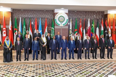 القمة العربية بنكهات سويدية وهولندية