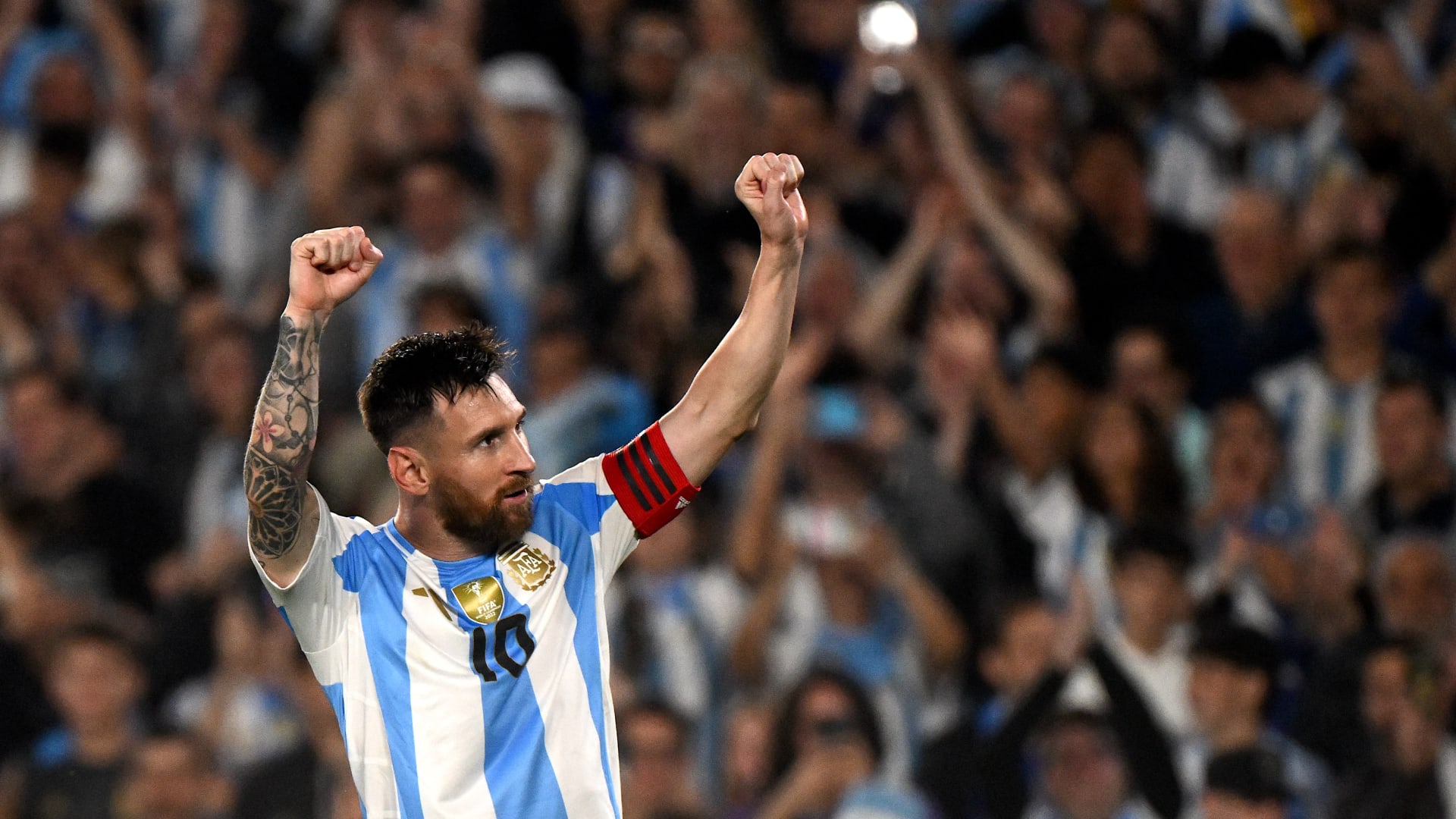 تصفيات مونديال 2026.. البرغوث يسجل ثلاثية ويصنع هدفين للأرجنتين امام بوليفيا