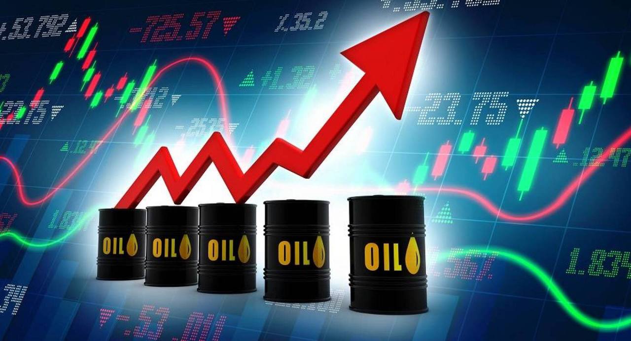 النفط يرتفع بعد انخفاضات حادة في ظل عدم اليقين بالشرق الأوسط
