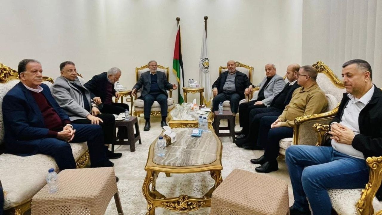 الفصائل الفلسطينية تناقش مجريات العدوان على غزة وتطورات المنطقة