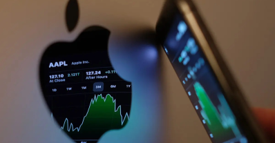 نحو 300 مليار دولار خسائر “آبل” بعد يوم واحد من قرار ترامب
