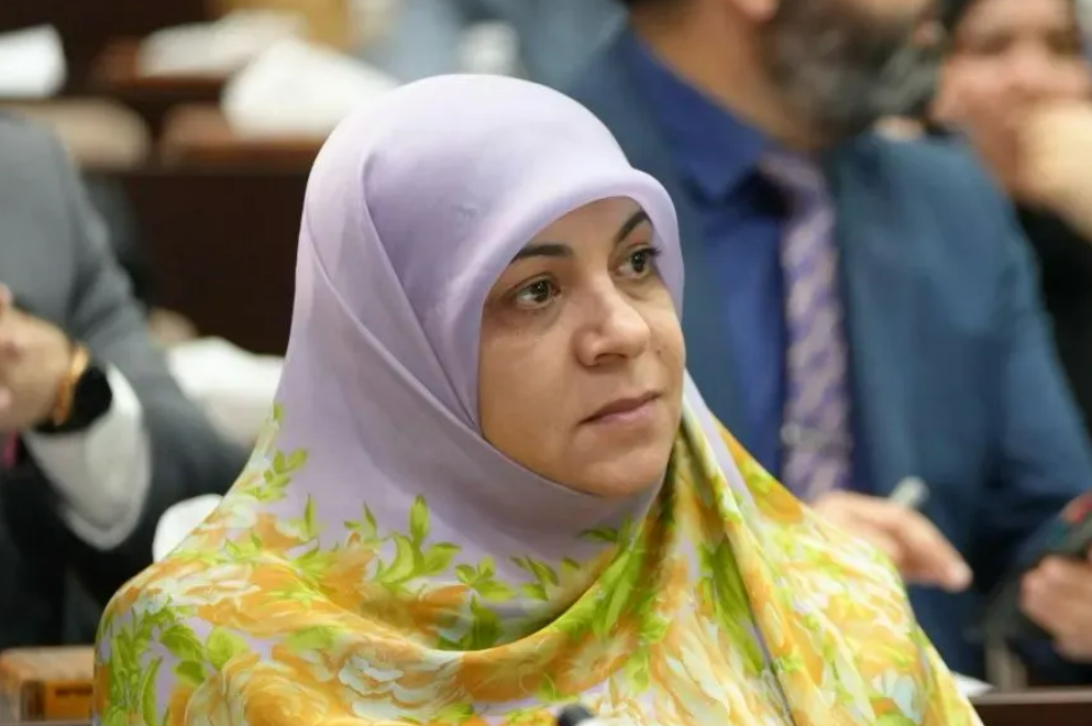 الفتلاوي: شائعات الرواتب دعاية انتخابية مبكرة والحكومة ملتزمة بالصرف