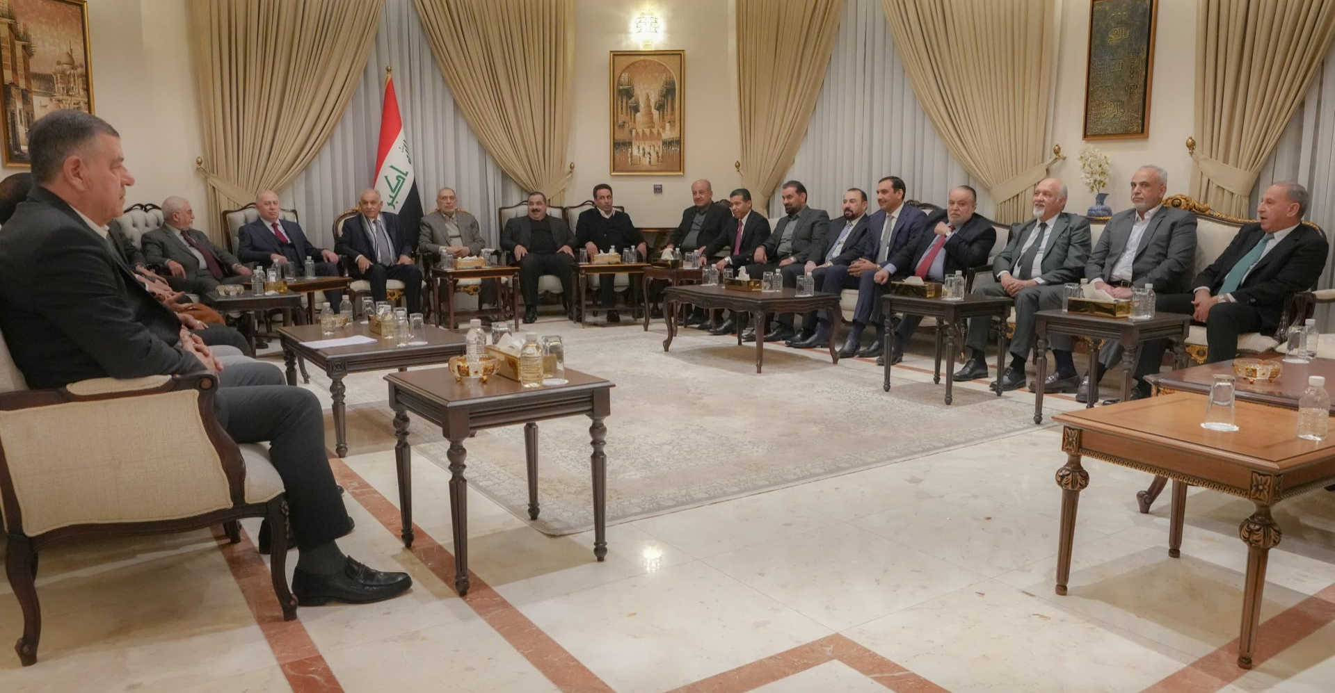 موجة استقالات تضرب التحالفات السنية قبيل الانتخابات