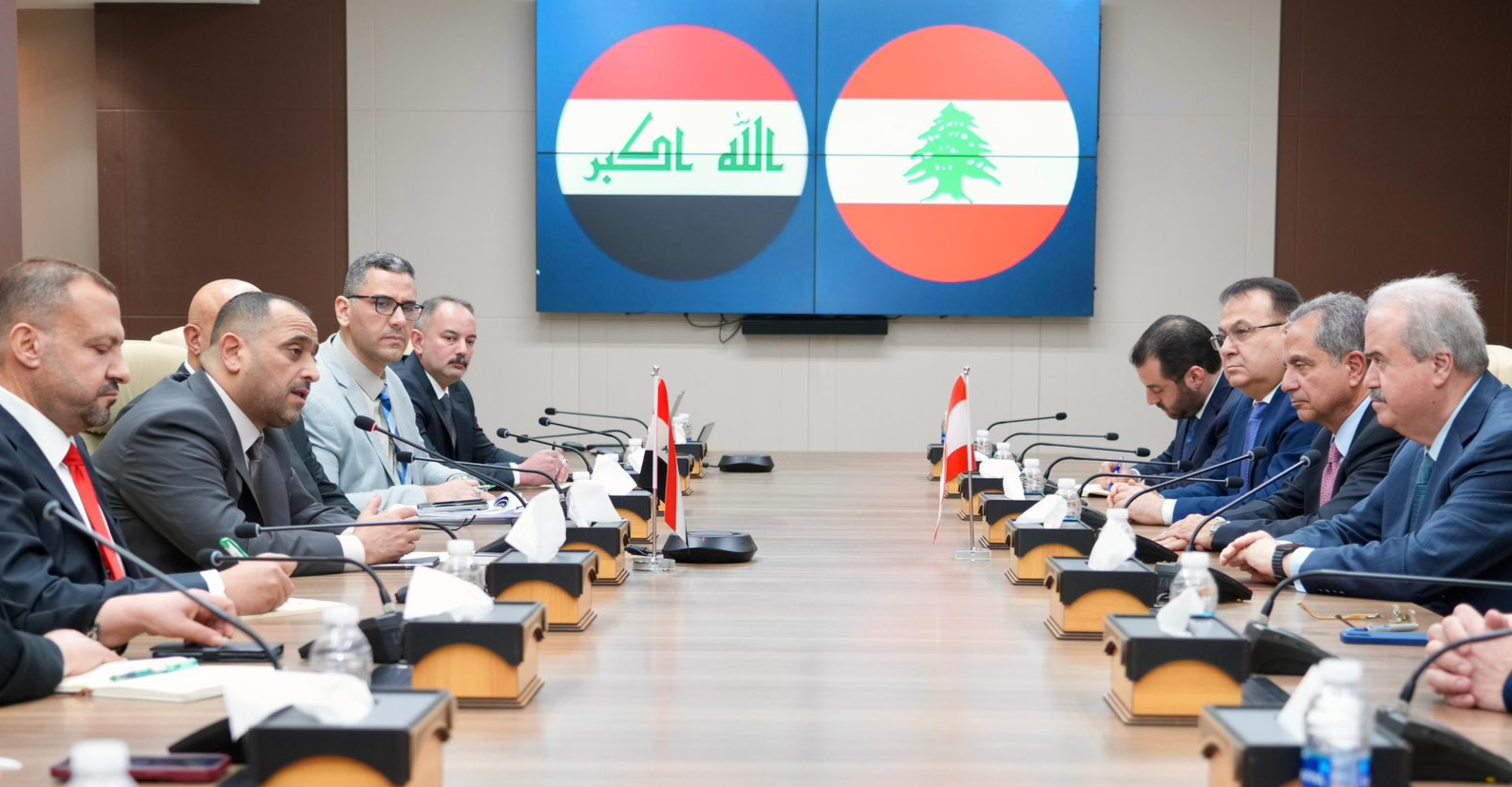 وزير الكهرباء العراقي يبحث تعزيز التعاون في قطاع الطاقة مع لبنان