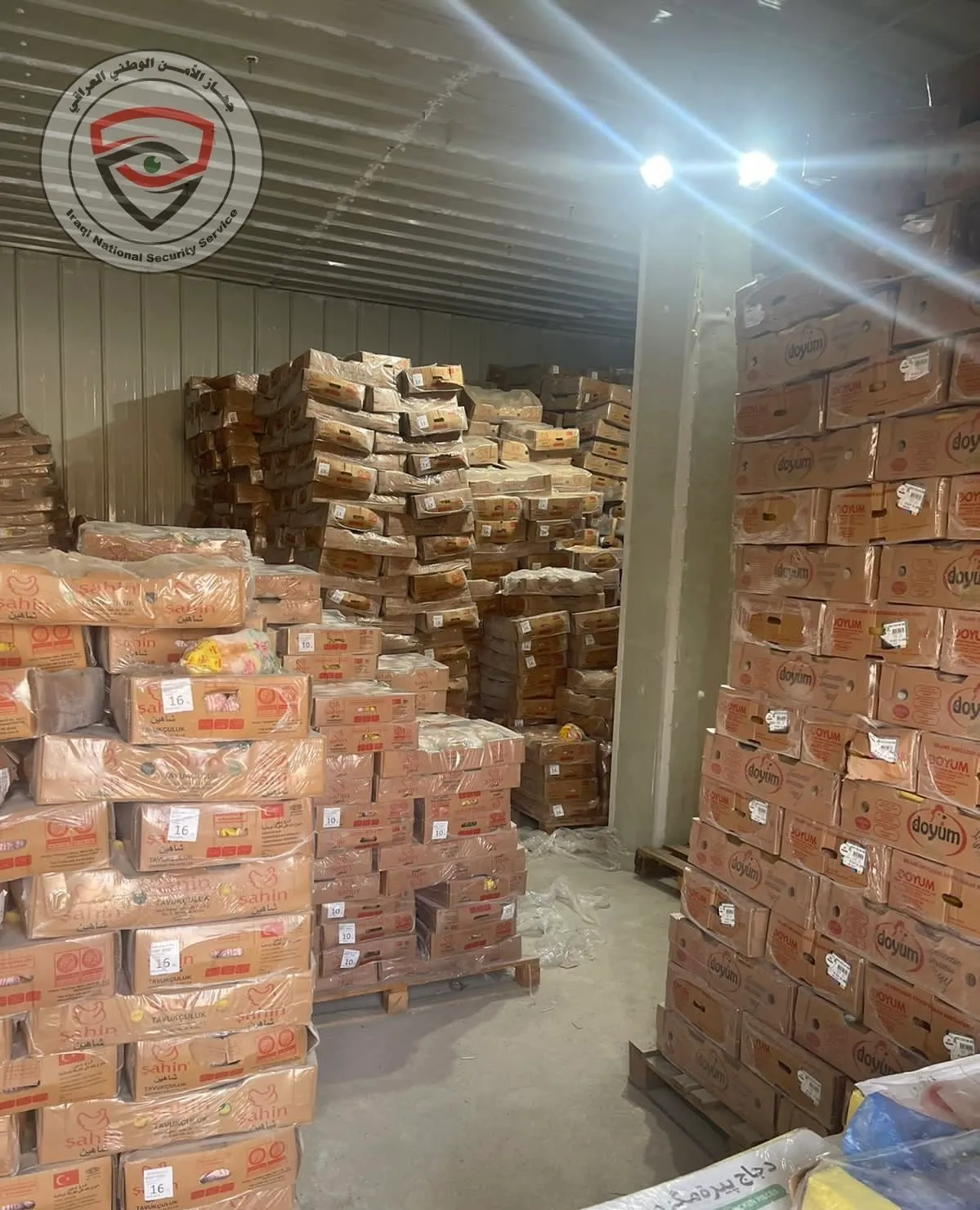 الأمن الوطني يضبط 120 طناً من المواد فاسدة داخل مخزن في بغداد