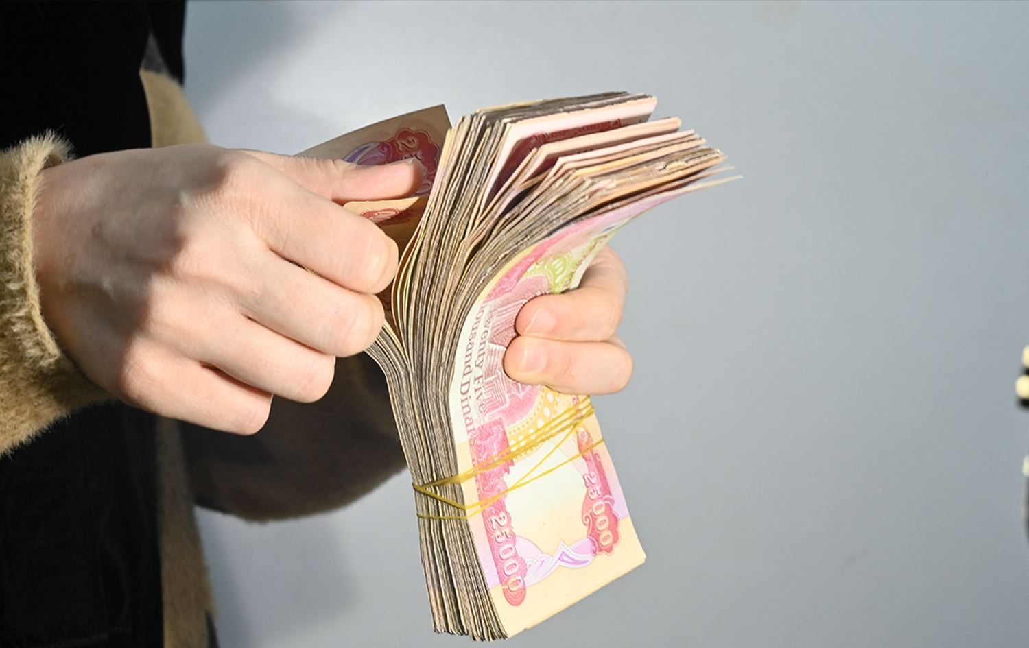 العمل: إطلاق راتب المعين المتفرغ لشهر حزيران