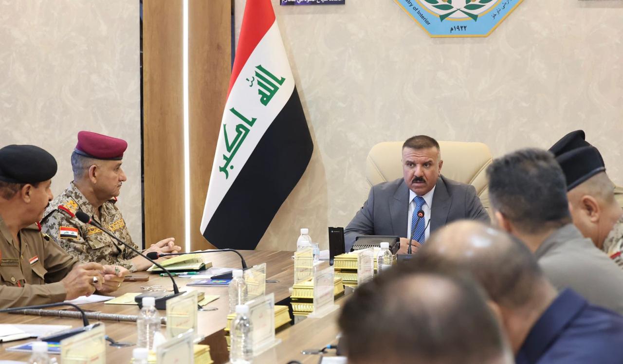 الشمري يوجه بمنع المظاهر المسلحة بحجة حماية المواكب الحسينية