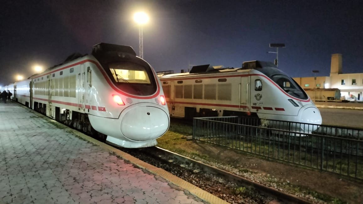    وزارة النقل: استحصال موافقة البنك الدولي على تمويل قرض بقيمة 930 مليون دولار لتأهيل خط السكك الحديد الحالي   