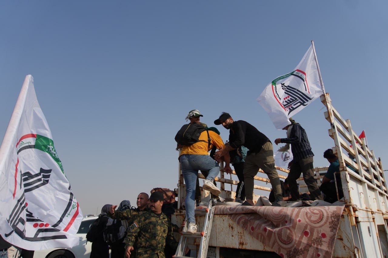 الحشد الشعبي ينجح في تأمين وإدخال 500 ألف زائر عبر منفذ المنذرية الحشد الشعبي ينجح في تأمين وإدخال 500 ألف زائر عبر منفذ المنذرية