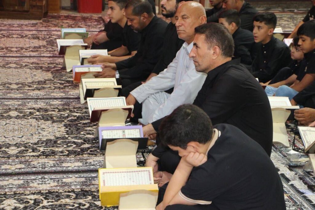 محافل قرآنية وتصحيح الفاتحة على طرق الزائرين في زيارة الأربعين