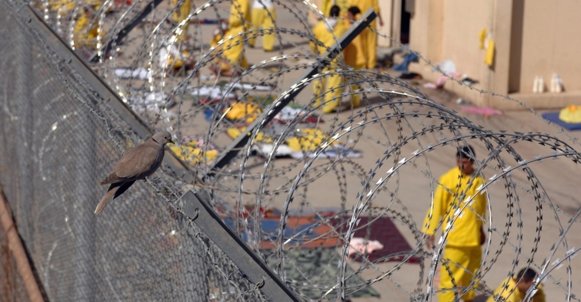 شمول أكثر من 9 آلاف متهم ومدان بقانون العفو واسترداد مليارٍ و597 مليون دينار