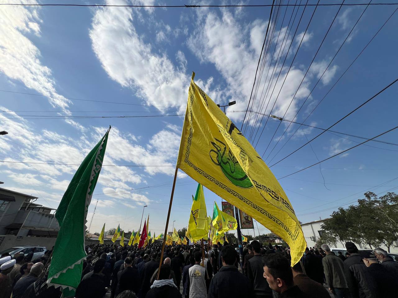 شرعية المقاومة من الشعب والمراجع